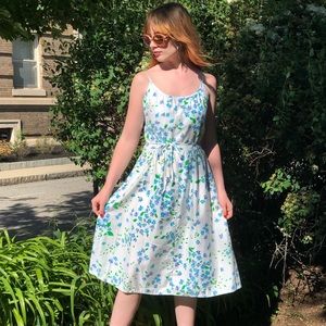 Vintage 1970’s Floral Malia of Hawaii Sundress 🦋